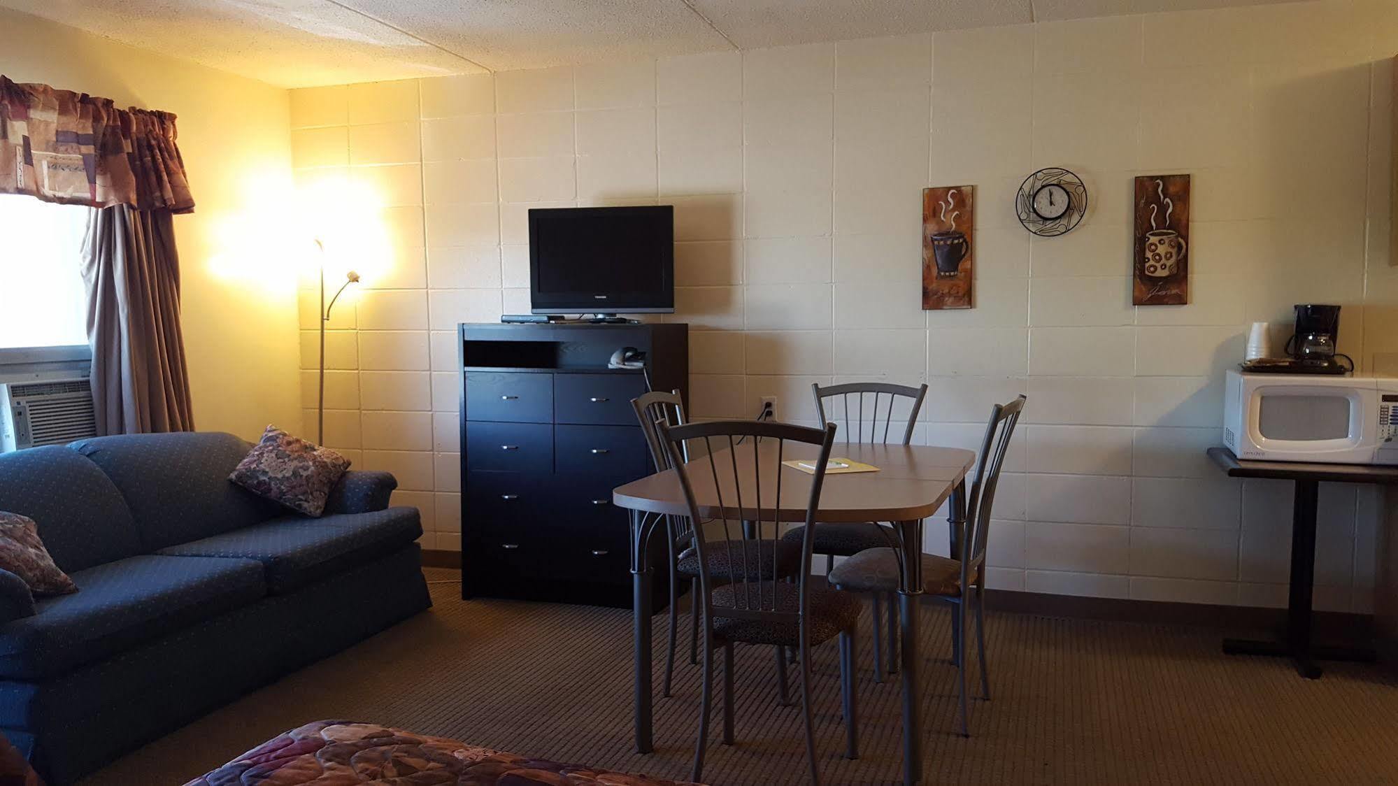 Beaverlodge Motor Inn Eksteriør bilde